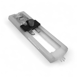 Sliding 4 Step Button Hole Foot Singer 117