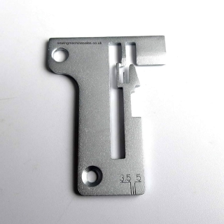 Standard Needle Plate Singer 4 Thread 14u Overlockers