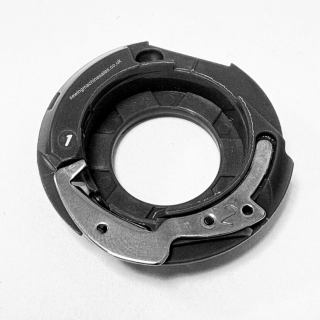 Plastic Bobbin Case Singer Futura 2000,2001