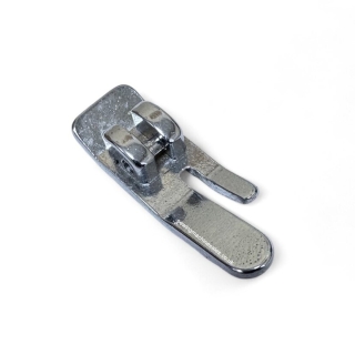 Singer Slant Shank Straight Foot (Snap-On)