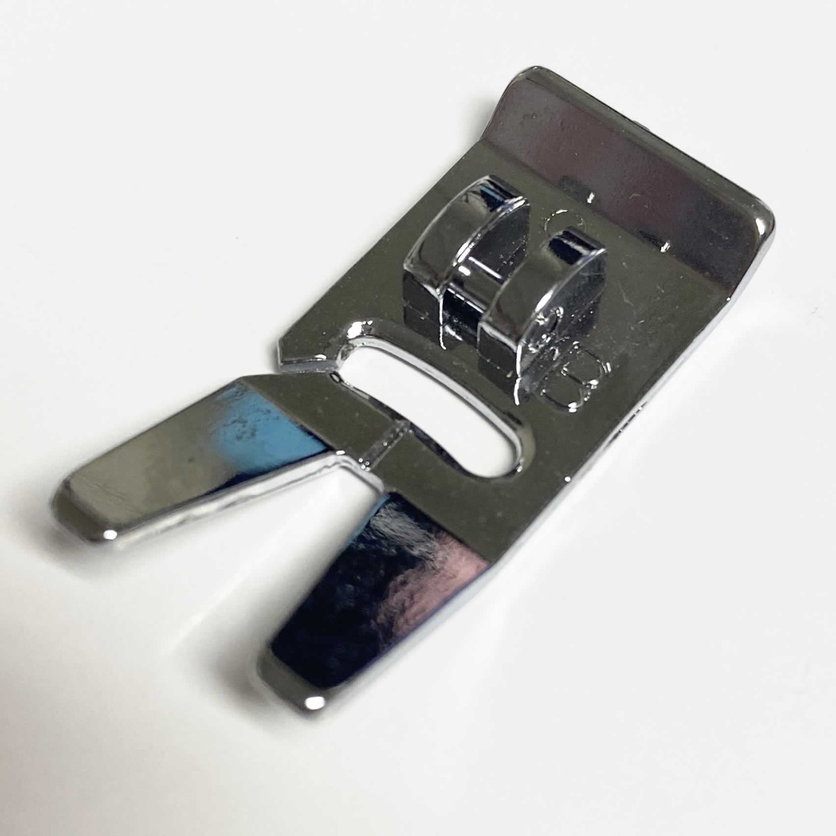 DREAMSTITCH 9mm Snap-On Zig Zag Presser Foot With IDT For Pfaff Sewing Machines
